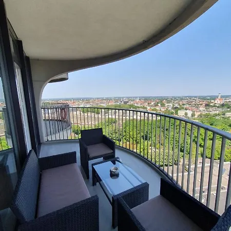 Primero Top-suite I 22 Stock I Messe Zentrum Kongress Augusta