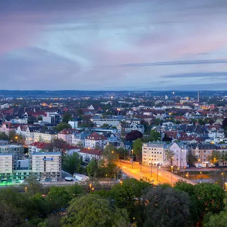 Primero Top-suite I 22 Stock I Messe Zentrum Kongress Apartment